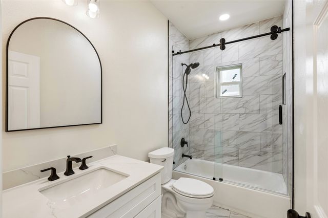 1404 E Cannon Street, Fort Worth, TX 76104