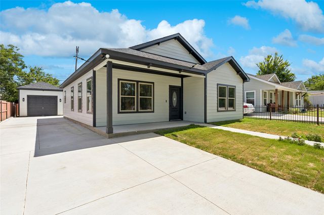 1404 E Cannon Street, Fort Worth, TX 76104