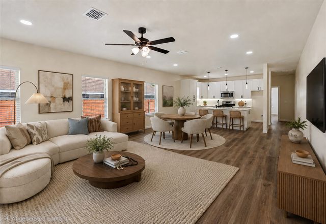 1404 E Cannon Street, Fort Worth, TX 76104