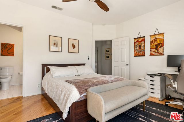 4192 Marcasel Avenue 2, Culver City, CA 90066