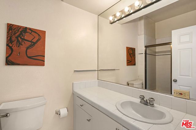 4192 Marcasel Avenue 2, Culver City, CA 90066