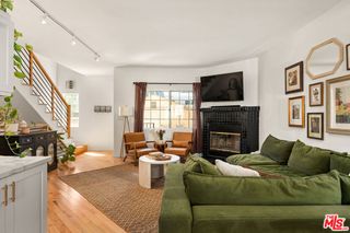 4192 Marcasel Avenue 2, Culver City, CA 90066