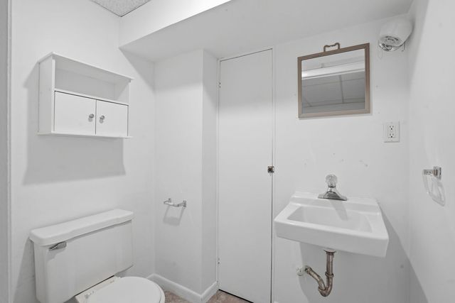 4 Estate Court, Bettendorf, IA 52722