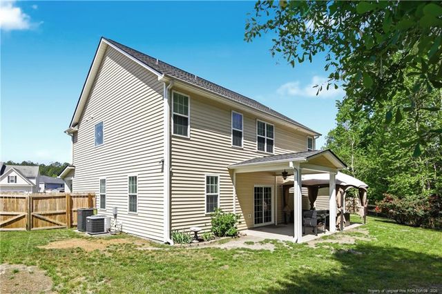 1606 Racehorse Court, Parkton, NC 28371