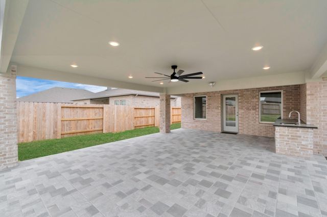 1111 Park Crest Drive, Missouri City, TX 77459