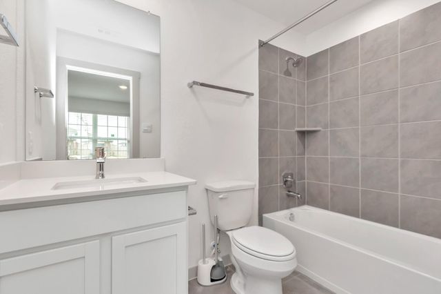 1111 Park Crest Drive, Missouri City, TX 77459