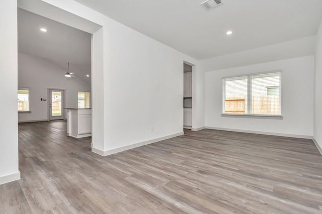 1111 Park Crest Drive, Missouri City, TX 77459