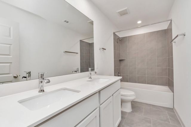 1111 Park Crest Drive, Missouri City, TX 77459