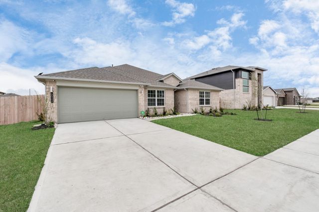 1111 Park Crest Drive, Missouri City, TX 77459