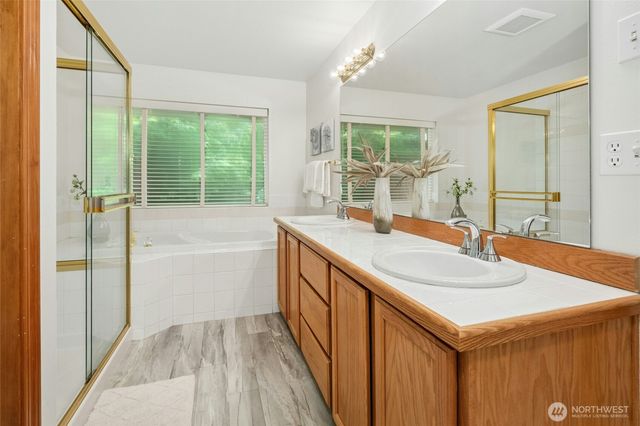 5808 135th Place SW, Edmonds, WA 98026