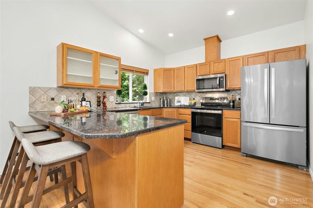 5808 135th Place SW, Edmonds, WA 98026