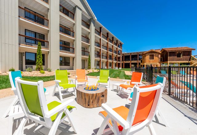 403 Veterans Boulevard A-403, Branson, MO 65616