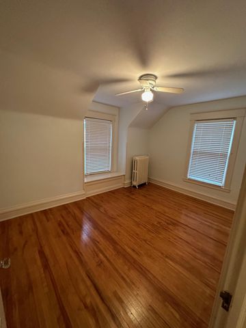 984 Hampden Avenue, Saint Paul, MN 55114