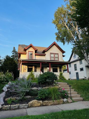 984 Hampden Avenue, Saint Paul, MN 55114