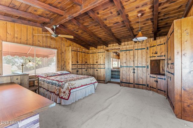 2190 JACK BURDEN Road, Wickenburg, AZ 85390