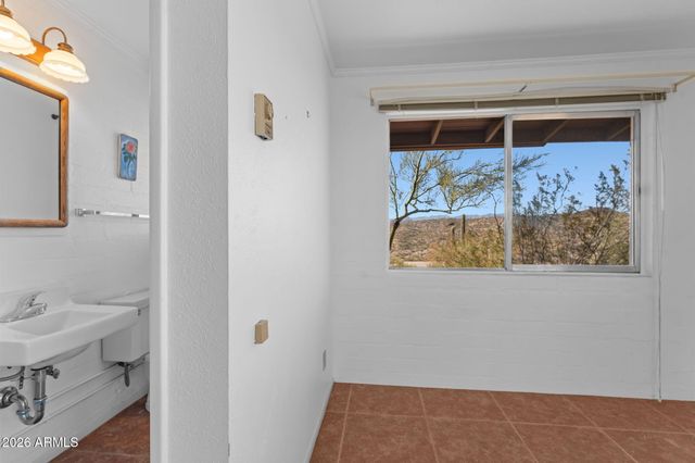 2190 JACK BURDEN Road, Wickenburg, AZ 85390