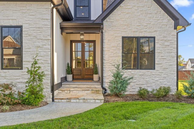 2208 Launcelot Road, Chattanooga, TN 37421