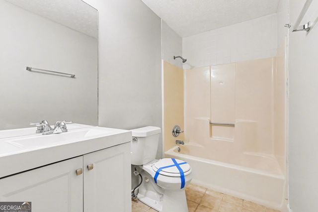 3258 Jessica Drive, Douglasville, GA 30135