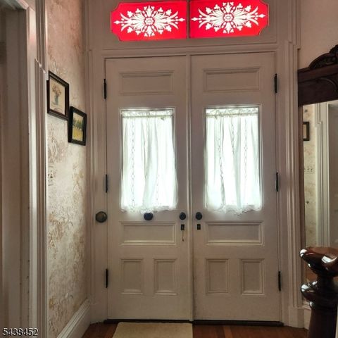 56 W Main St, Clinton Town, NJ 08809