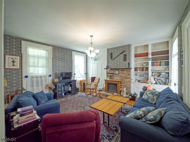 56 W Main St, Clinton Town, NJ 08809