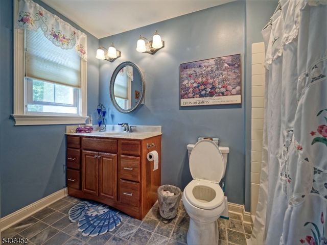 56 W Main St, Clinton Town, NJ 08809