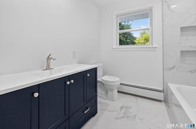 412 Narrow Lane, Orange, CT 06477