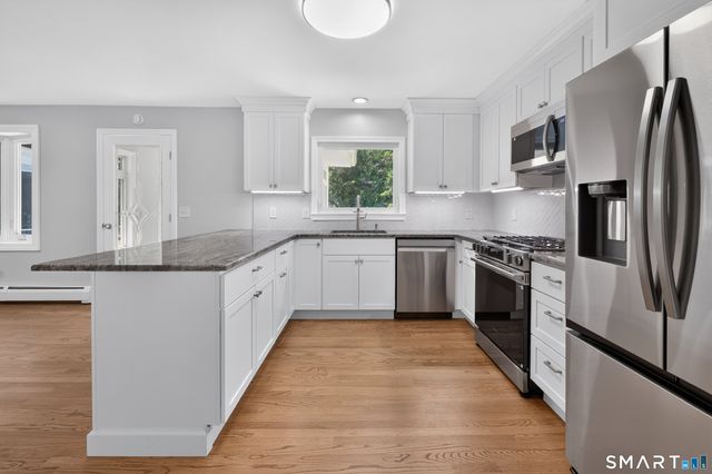 412 Narrow Lane, Orange, CT 06477