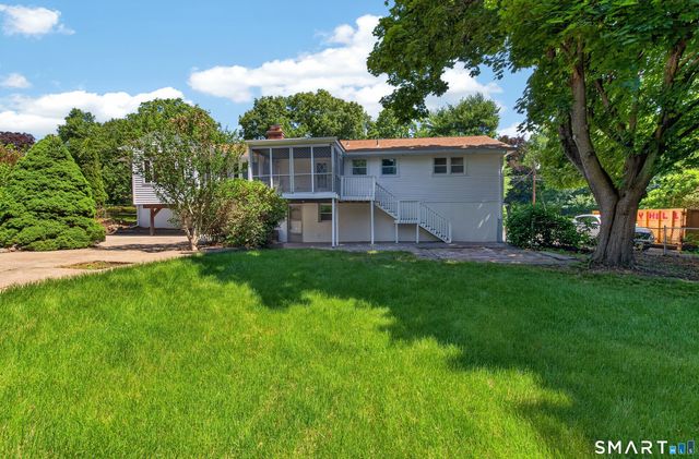 412 Narrow Lane, Orange, CT 06477