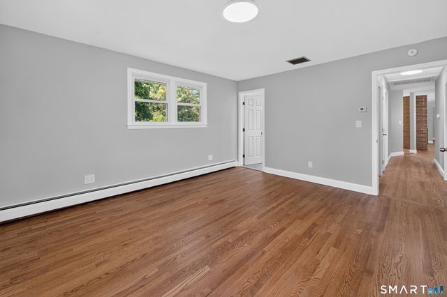 412 Narrow Lane, Orange, CT 06477