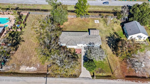 633 Keller Street, Bay Saint Louis, MS 39520