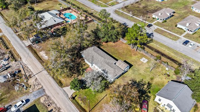 633 Keller Street, Bay Saint Louis, MS 39520