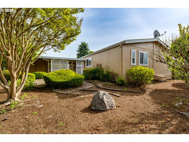 5320 BURKE St, Eugene, OR 97402