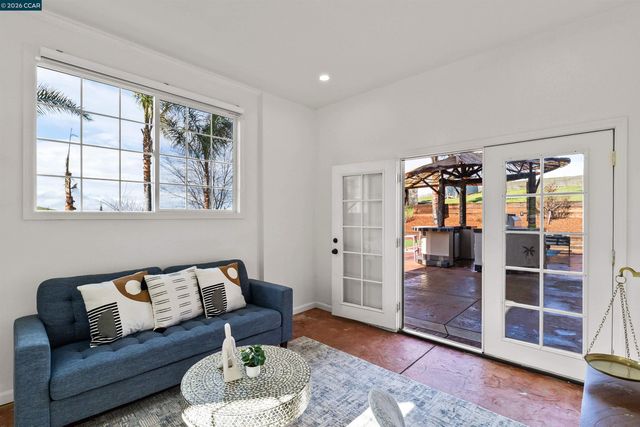 12200 Tesla Rd, Livermore, CA 94550