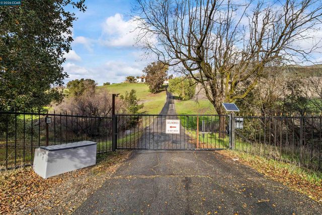 12200 Tesla Rd, Livermore, CA 94550