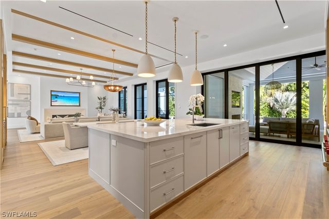 745 Pectin RD, Naples, FL 34102