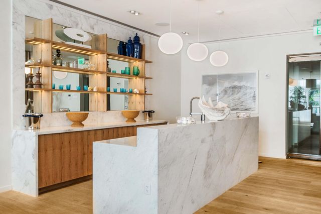 401 N Birch Road Th3, Fort Lauderdale, FL 33304