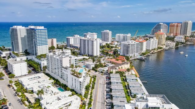 401 N Birch Road Th3, Fort Lauderdale, FL 33304