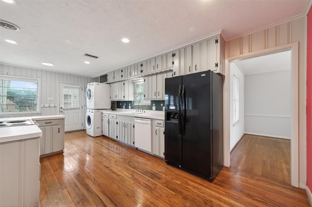 4807 Creekbend Drive, Houston, TX 77035