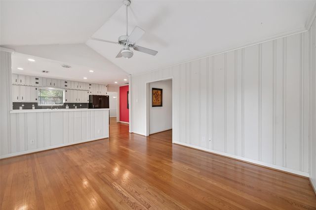 4807 Creekbend Drive, Houston, TX 77035