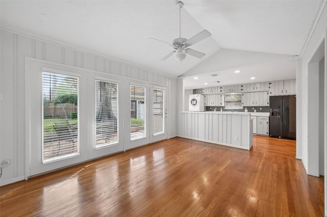 4807 Creekbend Drive, Houston, TX 77035