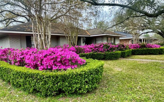 4807 Creekbend Drive, Houston, TX 77035