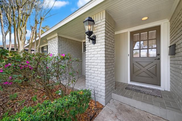 4807 Creekbend Drive, Houston, TX 77035