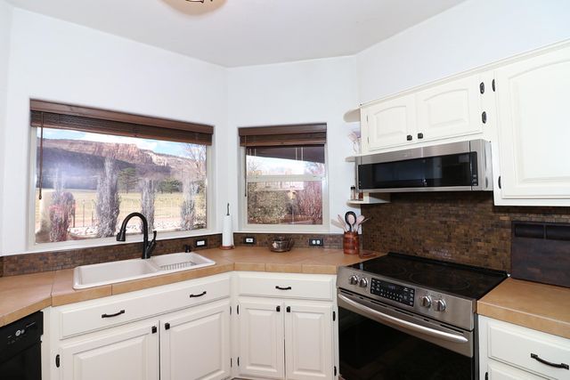 2067 Rim Shadow Court, Grand Junction, CO 81507