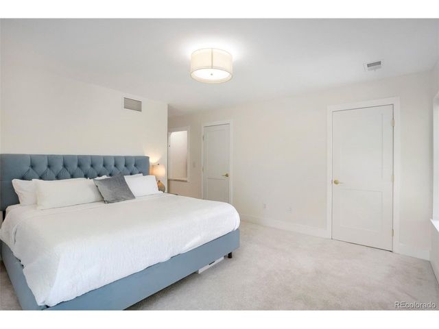 2071 S Grant St, Denver, CO 80210
