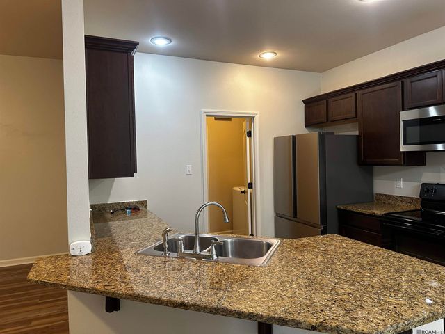 15359 Mossystone Dr, Prairieville, LA 70769