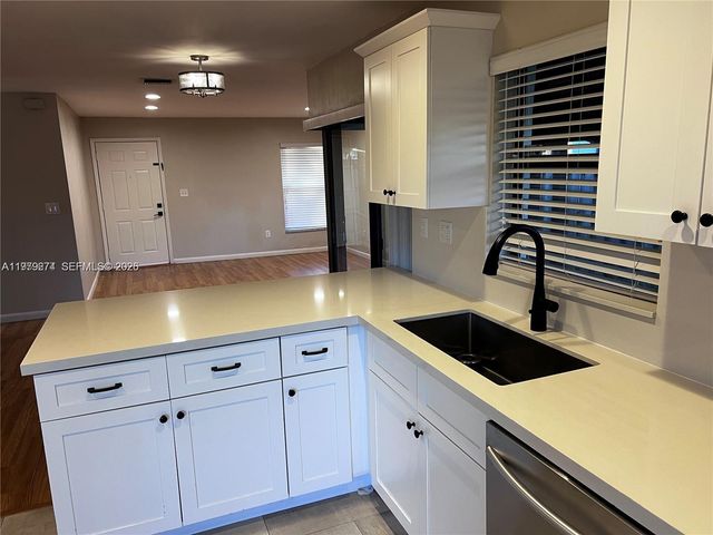 6917 SW 127th Ct 6917, Miami, FL 33183