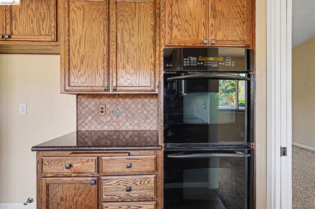 1627 Geyser Cir, Antioch, CA 94509