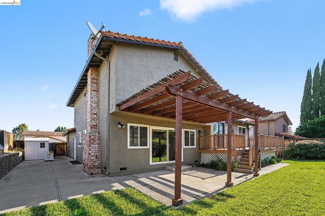 1627 Geyser Cir, Antioch, CA 94509