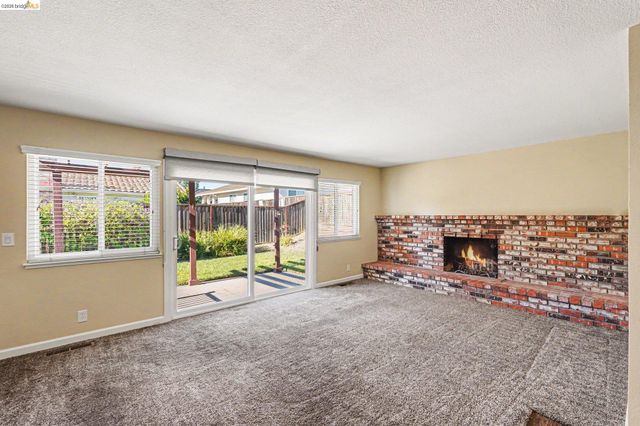 1627 Geyser Cir, Antioch, CA 94509