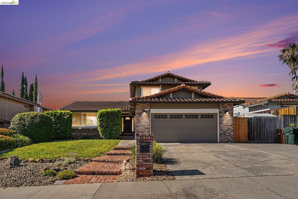 1627 Geyser Cir, Antioch, CA 94509
